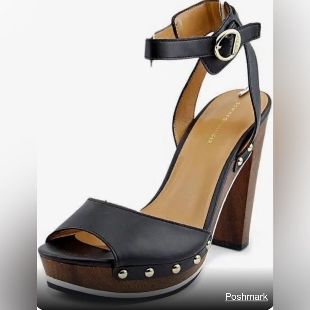 Tommy Hilfiger medium blue Wendall Dress Sandals Platforms Size 7.5 M
